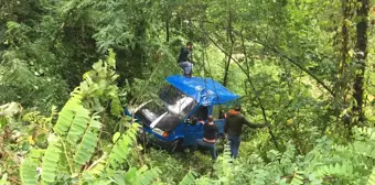 Samsun'da minibüs uçuruma yuvarlandı: 2 yaralı