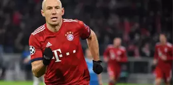 Arjen Robben, bir kez daha futbolu bıraktı