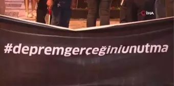 17 Ağustos 1999 Depremi'nde hayatını kaybedenler 22. yılında Avcılar'da anıldı