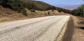 Çiçekdağı ve Akçakent'te 11 kilometre köy yolu tamamlandı