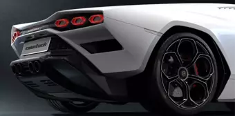 Pirelli ve Lamborghini Countach iş birliği 50 yaşında