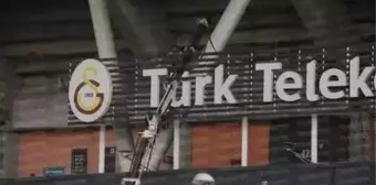 Galatasaray Türk Telekom Stadyumu tarihe karışıyor! Yazı kaldırıldı