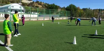 Köy okulundaki etkinliklerden renkli görüntüler