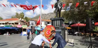 Serik ve Kaş'ta Muhtarlar Günü törenle kutlandı