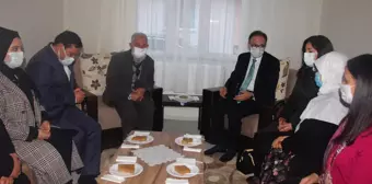 Bilecik Valisi Kızılkaya, şehit ailesini ziyaret etti