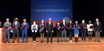 Anadolu Üniversitesi Akademik Performans Ödülleri sahiplerini buldu