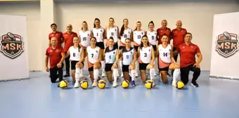 Mersin Büyükşehir Belediyesi Kadın Voleybol Takımı, gözünü Sultanlar Ligine dikti