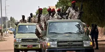 Son Dakika! Sudan'da hükümet feshedildi, ülke genelinde olağanüstü hal ilan edildi