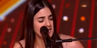 İsrail'deki müzik yarışmasına damga vuran Türkçe şarkı! Genç kadın jüriyi büyüledi