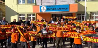 Kayserispor taraftarından vefa örneği