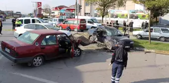 Son dakika haberi: Samsun'da 3 otomobil birbirine girdi: 1 ölü, 3 yaralı