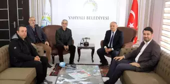 Muhtar ve esnaflardan Başkan Öztürk'e teşekkür