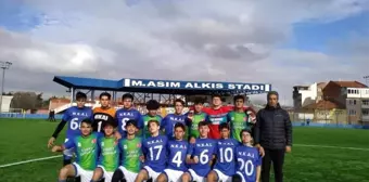 Simav'ın genç erkek futbol takımı il şampiyonu oldu