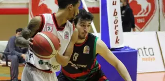 Bornova Belediyesi Karşıyaka: 83-94