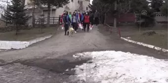 Ordu Gençlik Merkezi gönüllüleri kırsaldaki öğrencileri unutmuyor