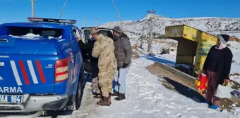 Son dakika haberleri | Karda mahsur kalan hastaları jandarma hastaneye götürdü