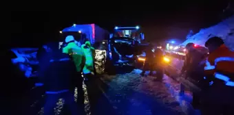 Kastamonu'da 7 aracın karıştığı zincirleme trafik kazasında 8 kişi yaralandı