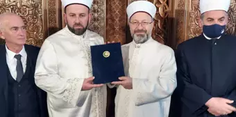 Diyanet İşleri Başkanı Erbaş, Karadağ İslam Birliği Başkanı Rıfat Feyziç'e Menşur verdi