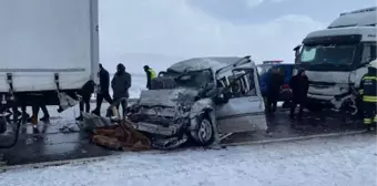 Son dakika haber... KONYA'DA ZİNCİRLEME KAZA: 4 YARALI