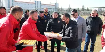 Şehit komutan Mithat Dunca'nın ailesinden Eskişehirspor'a ziyaret