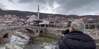 Prizrenli fotoğrafçı şehrin yakın tarihine ışık tutuyor