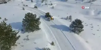 Erzincan'da kar ve tipiden kapanan 89 köy yolu ulaşıma açılıyor