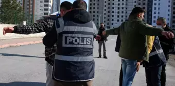 Kayseri'de polis ekiplerinden okul çevrelerinde denetim