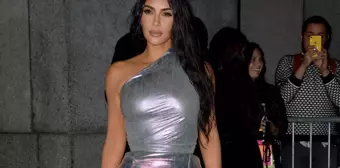 Kim Kardashian, Kanye West'ten 'uzaklaşmaya' çalışıyor