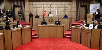 Yarının Türkiye'sinde söz sahibi olmak isteyen gençler kıyasıya yarıştı