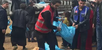 Bilecikli hayırseverlerin yardımları Suriye'deki kamplara ulaştırıldı