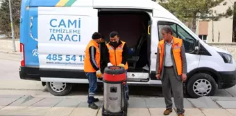 Gölbaşı Belediyesinden Ramazan öncesi cami temizliği