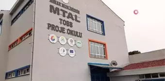 Dışı okul içi fabrika... Okul atölyesi fabrika gibi çalışıyor