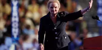 22 Mart'ta ölen eski Dışişleri Bakanı Madeleine Albright'ın yıllar önce verdiği röportaj ortaya çıktı: Irak'ta 500 bin çocuk öldürdük, gerekliydi