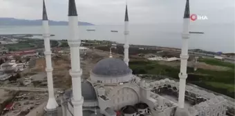 Doğu Karadeniz'in en büyük cami ve külliyesinin yapımında sona yaklaşılıyor