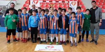 Kayseri okul sporları futsal müsabakaları tamamlandı