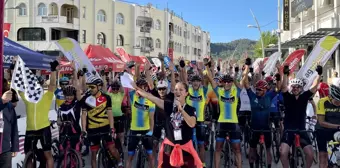 Amatör bisikletçiler AKRA Gran Fondo Antalya'da yarıştı