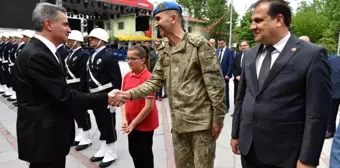 Isparta Valisi Aydın Baruş görevine başladı