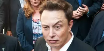 Elon Musk sadece bir ayda 50 milyar dolar kaybetti