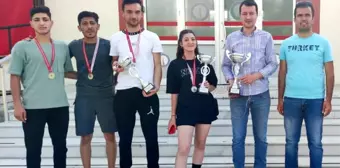 Hisarcık MYO'da voleybol ve masa tenisi turnuvaları