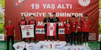 19 Yaş Altı Türkiye Badminton Şampiyonası sona erdi