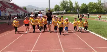 Miniklerin atletizm heyecanı