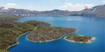 Nemrut Krater Gölü ve Kalderası ziyaretçi akınına uğruyor