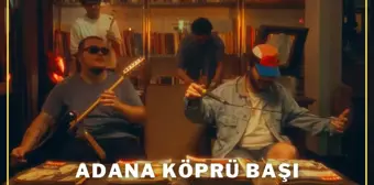 Evdeki Saat Adana Köprü Başı şarkı sözleri! Evdeki Saat Adana Köprü Başı dinle! Evdeki Saat Adana Köprü Başı sözleri nedir?