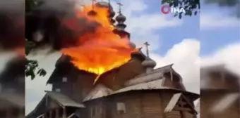 Rusya, Ukrayna'da tarihi manastırı bombaladı