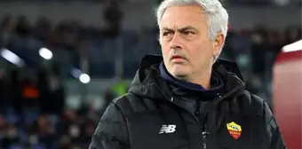 Milli yıldızlar için yanıp tutuşuyor! Jose Mourinho sağ kanadı Türklere emanet edecek