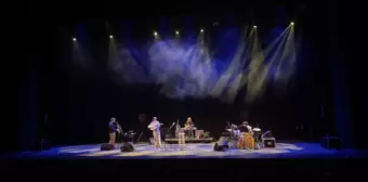 Tunuslu sanatçı Dhafer Youssef, AKM'de konser verdi