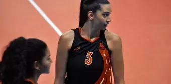 Akhisar Belediyespor Kadın Voleybol Takımı, Ezgi Sultan Sert'i renklerine kattı