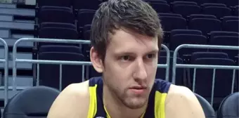 Jan Vesely, sosyal medya hesabından yaptığı açıklamayla Fenerbahçe'den ayrıldığını duyurdu