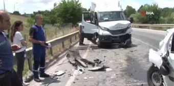 Son dakika haberi! Sancaktepe'de iki araç kafa kafaya çarpıştı: 2 yaralı