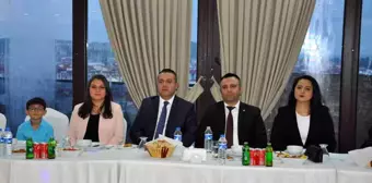 Kars'ta hakim ve savcılar veda yemeğinde bir araya geldi